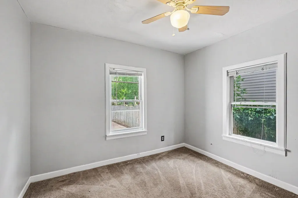 353 Cedar Street NE Grand Rapids City MI 49503