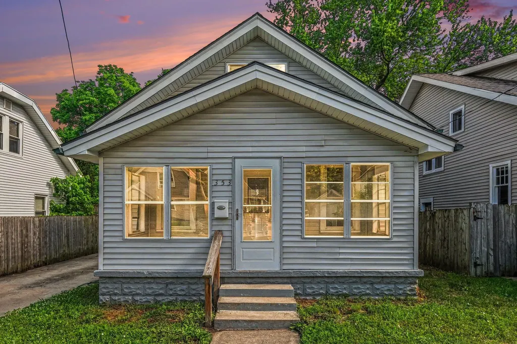 353 Cedar Street NE Grand Rapids City MI 49503