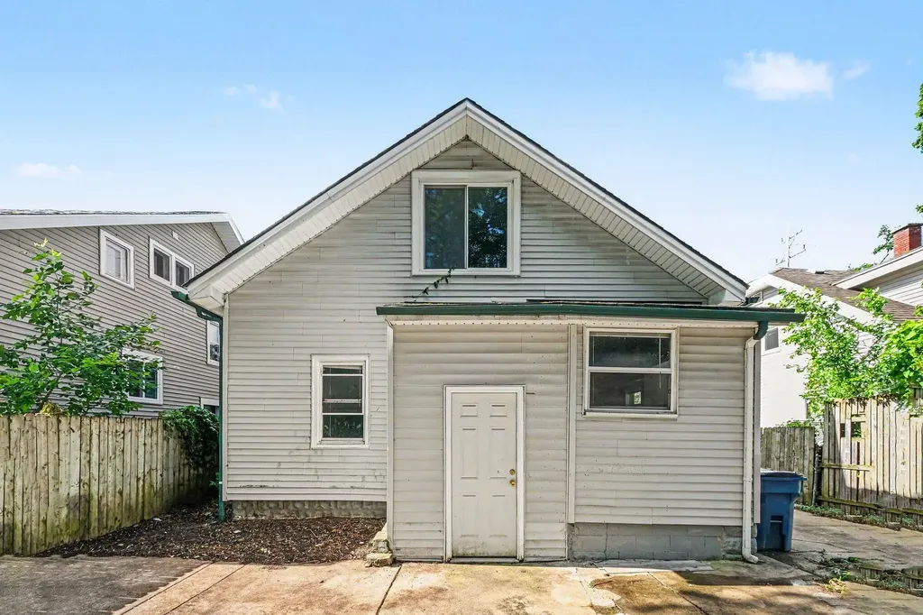 353 Cedar Street NE Grand Rapids City MI 49503