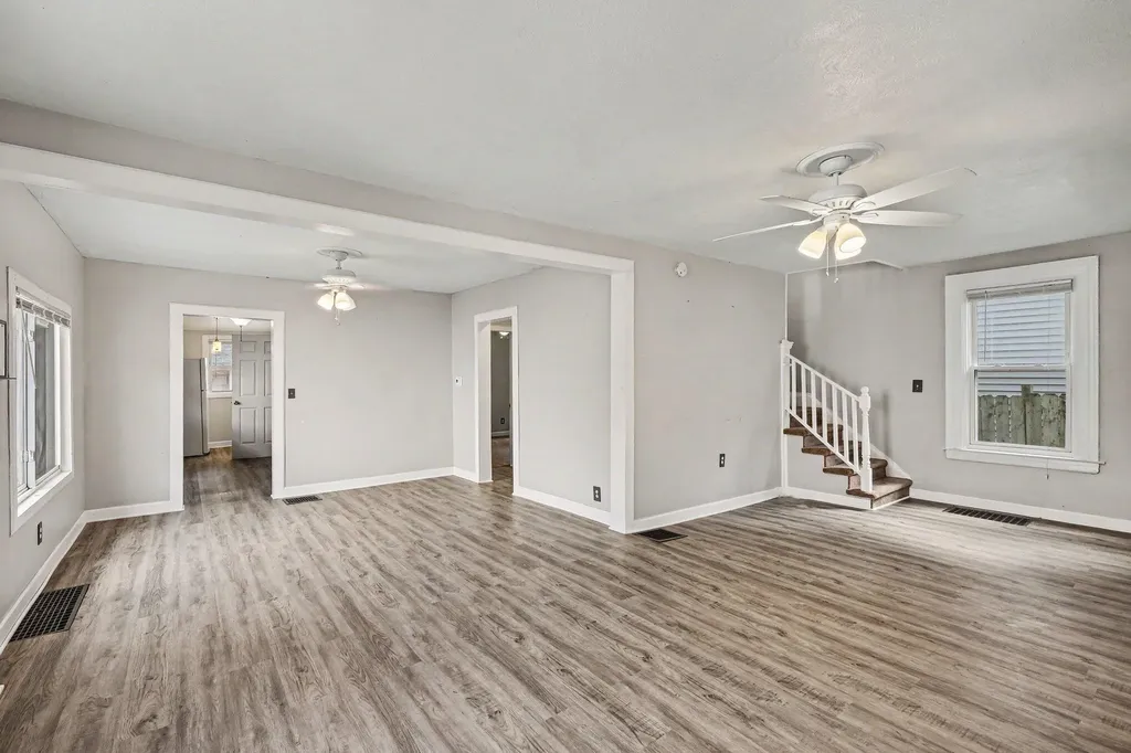 353 Cedar Street NE Grand Rapids City MI 49503