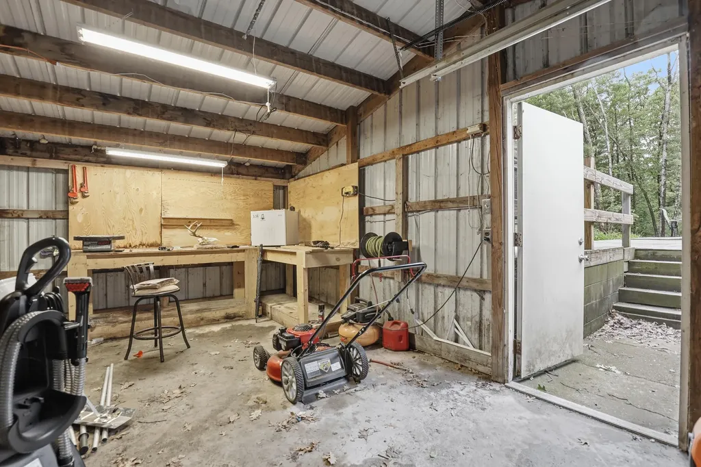 9988 N West County Line Road Reynolds Township MI 49337