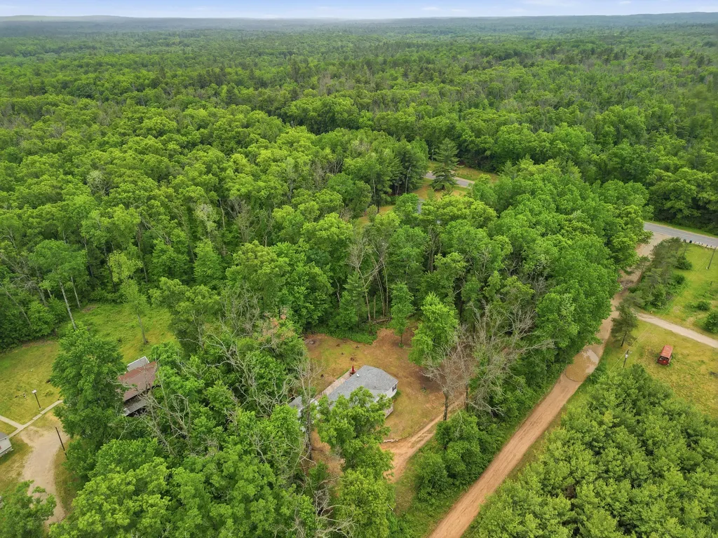 9988 N West County Line Road Reynolds Township MI 49337