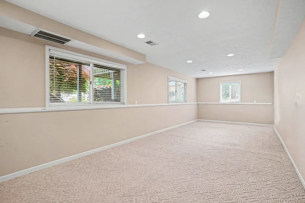 2940 Eldora Court Byron Township MI 49315