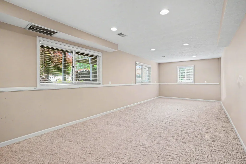 2940 Eldora Court Byron Township MI 49315