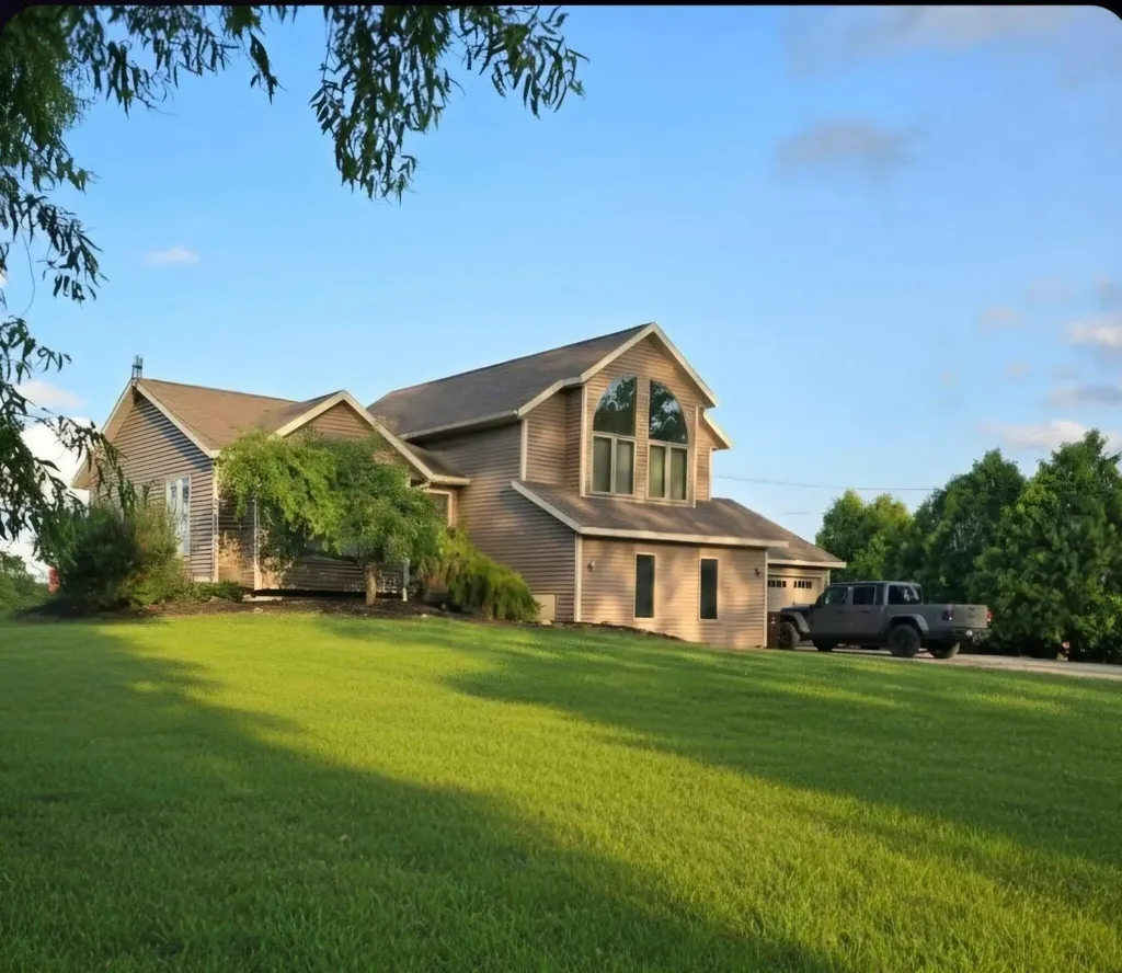 15530 Snauble Avenue NE Solon Township MI 49319