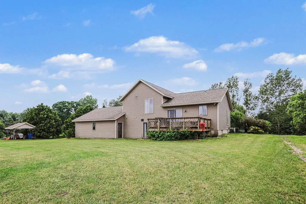 15530 Snauble Avenue NE Solon Township MI 49319