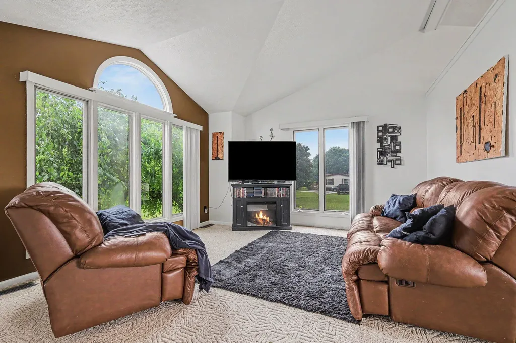 15530 Snauble Avenue NE Solon Township MI 49319
