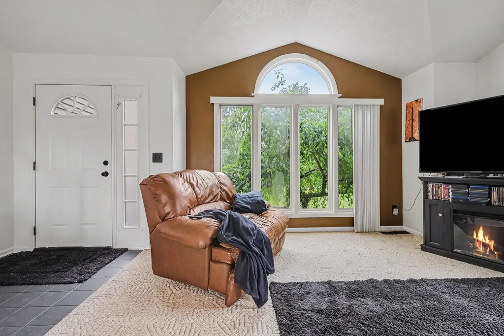 15530 Snauble Avenue NE Solon Township MI 49319