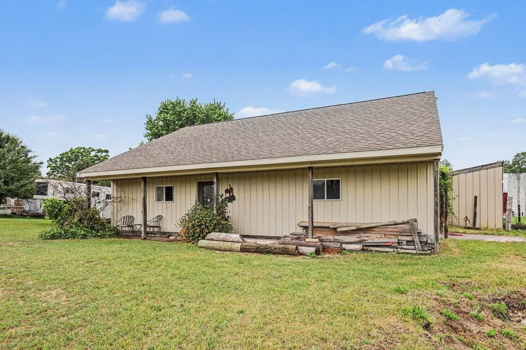 15530 Snauble Avenue NE Solon Township MI 49319
