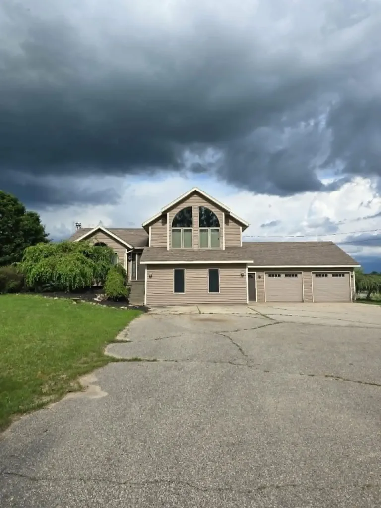 15530 Snauble Avenue NE Solon Township MI 49319