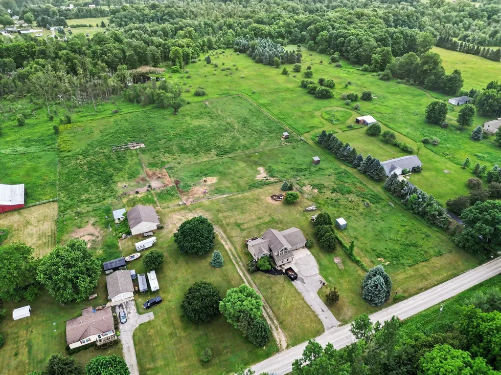 15530 Snauble Avenue NE Solon Township MI 49319