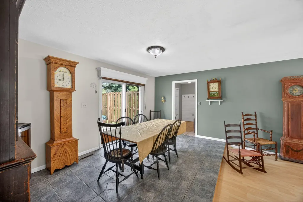 8508 Wood Street Morton Township MI 49332
