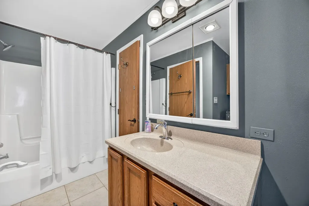 8508 Wood Street Morton Township MI 49332