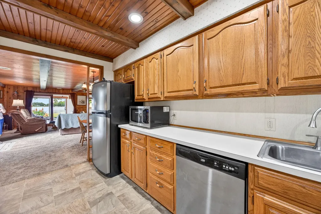 5420 Timberbend Road Orient Township MI 49679