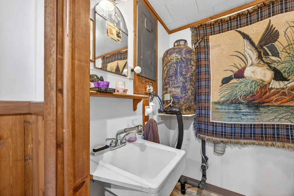 5420 Timberbend Road Orient Township MI 49679
