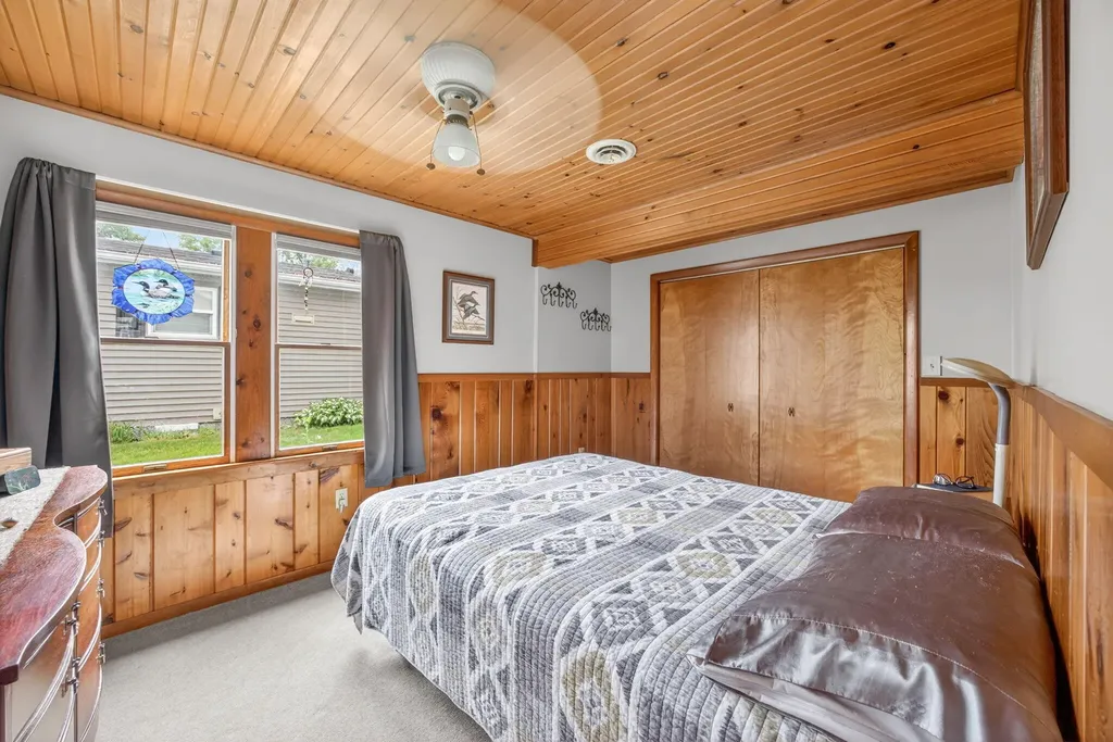 5420 Timberbend Road Orient Township MI 49679