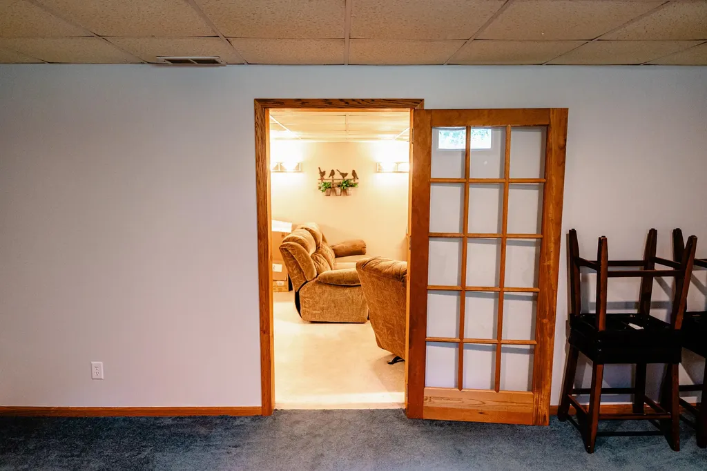 9880 S Spruce Avenue Unknown City MI 49337