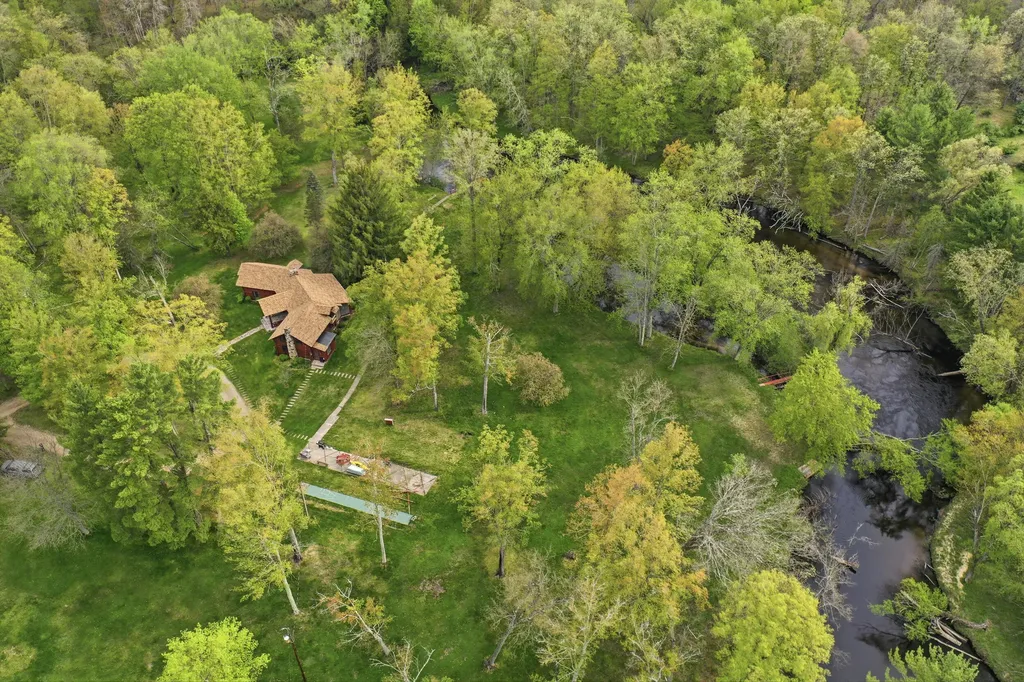 6378 S Mac Road Lake Township MI 49304