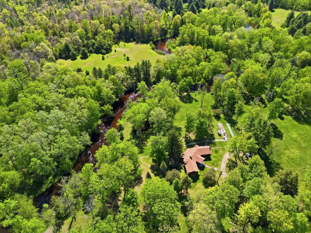 6378 S Mac Road Lake Township MI 49304