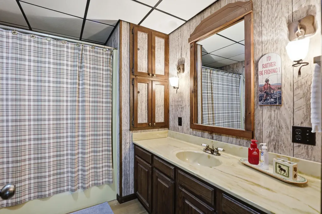 6378 S Mac Road Lake Township MI 49304