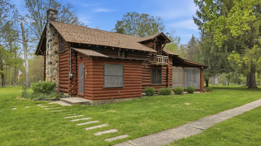 6378 S Mac Road Lake Township MI 49304