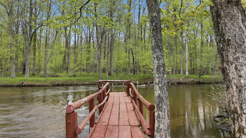 6378 S Mac Road Lake Township MI 49304