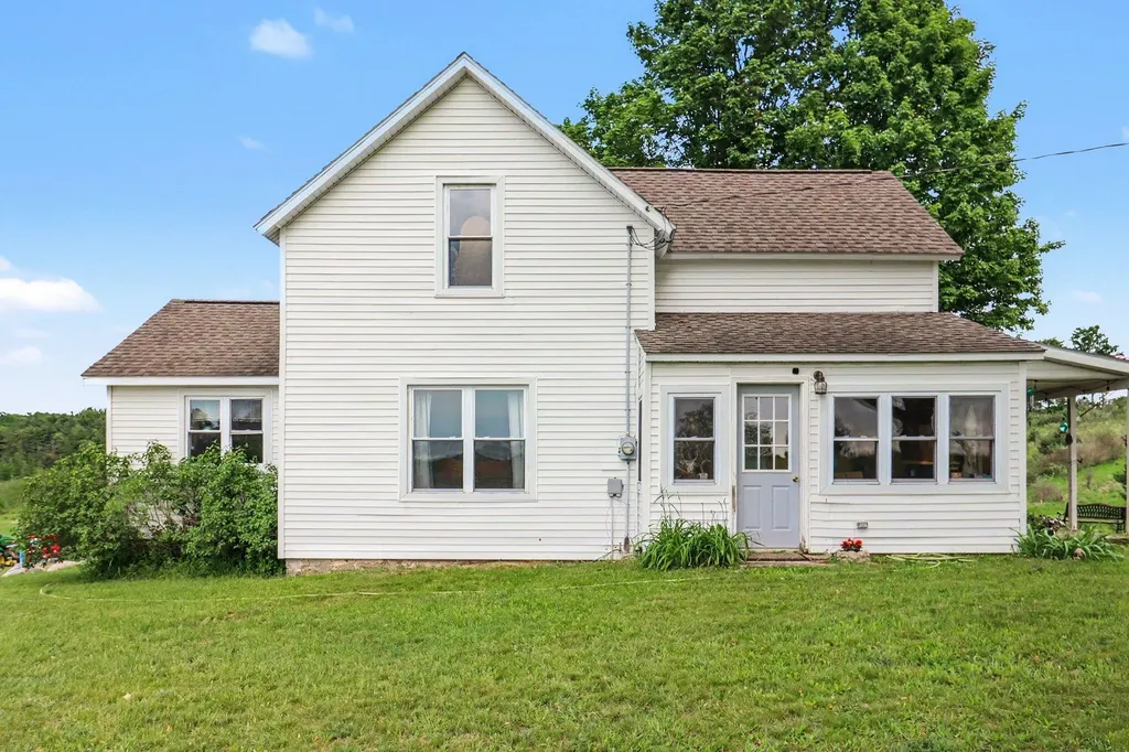 17274 Wilson Road Colfax Township MI 49307