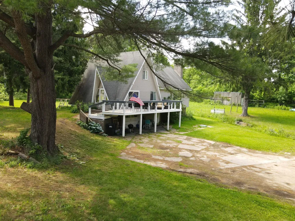 23580 22 Mile Road Green Charter Township MI 49338