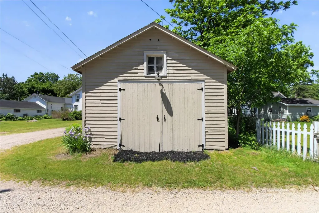 820 Rose Avenue Big Rapids City MI 49307