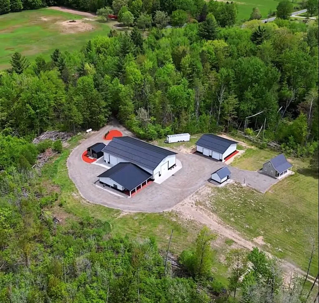 5962 11 Mile Road Beaver Township MI 49309