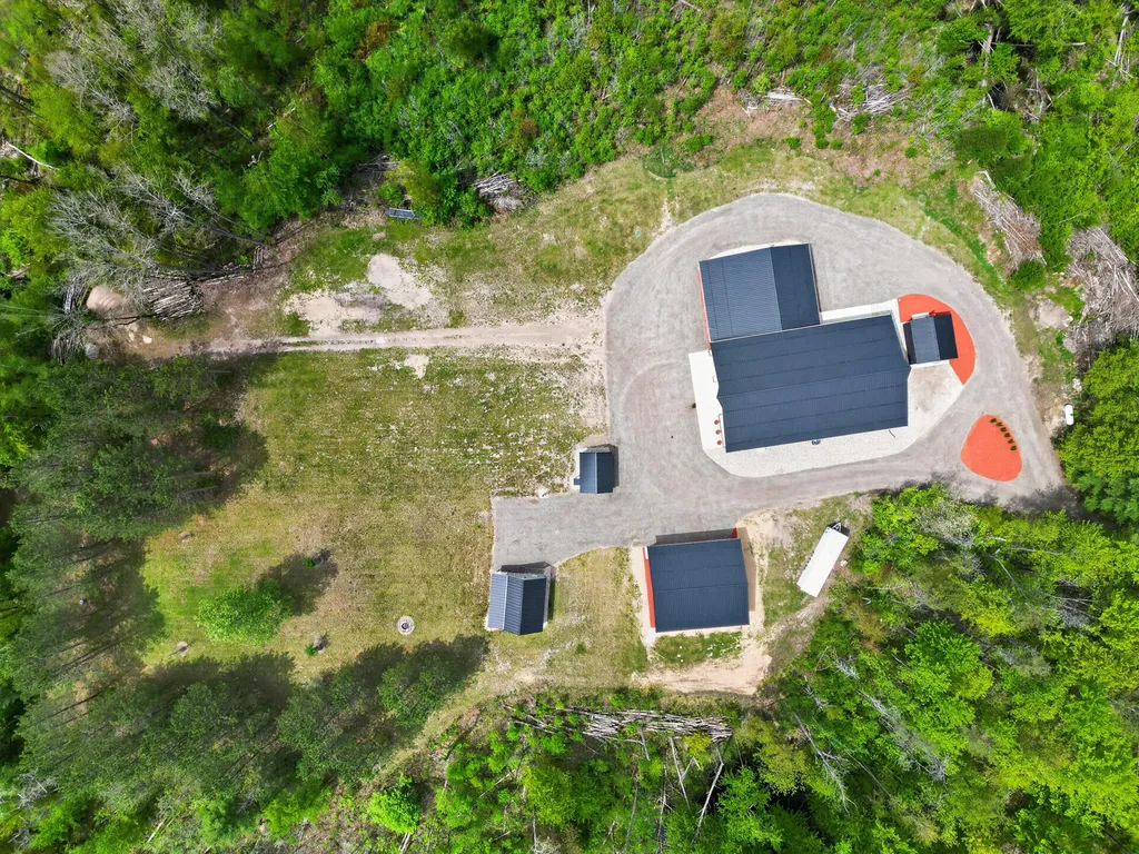 5962 11 Mile Road Beaver Township MI 49309