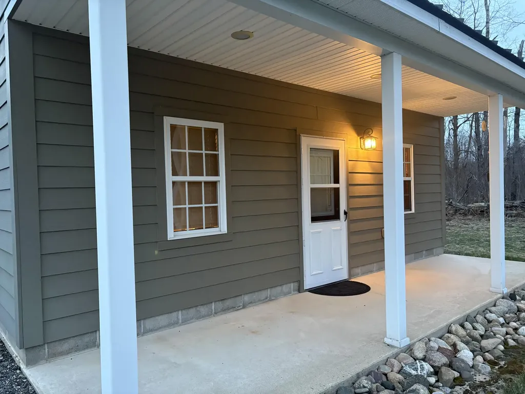 5962 11 Mile Road Beaver Township MI 49309