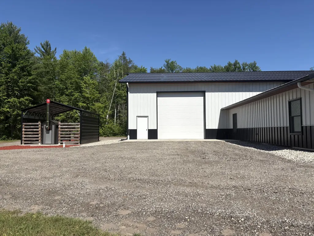 5962 11 Mile Road Beaver Township MI 49309