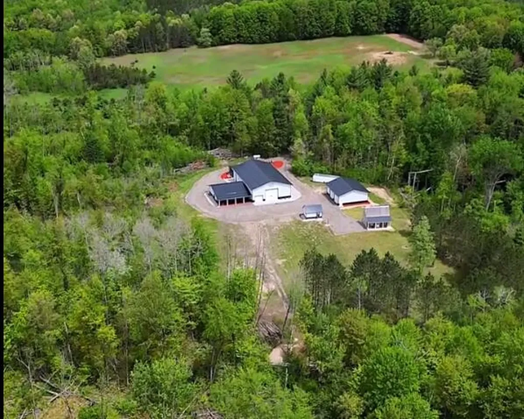 5962 11 Mile Road Beaver Township MI 49309