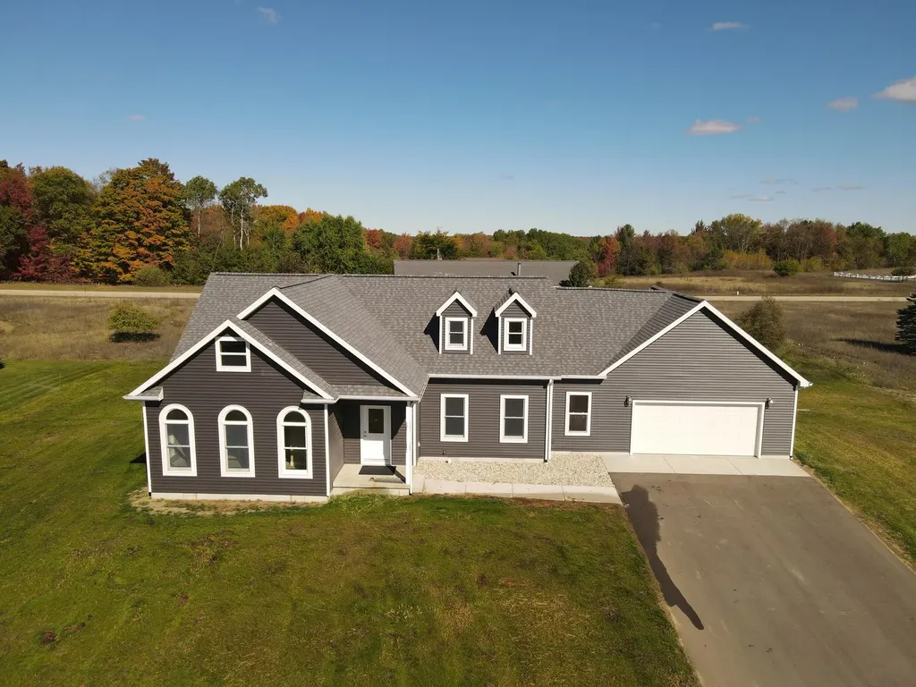 21238 Deans View Green Charter Township MI 49307