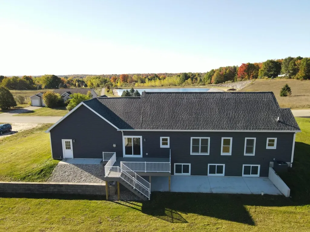 21238 Deans View Green Charter Township MI 49307
