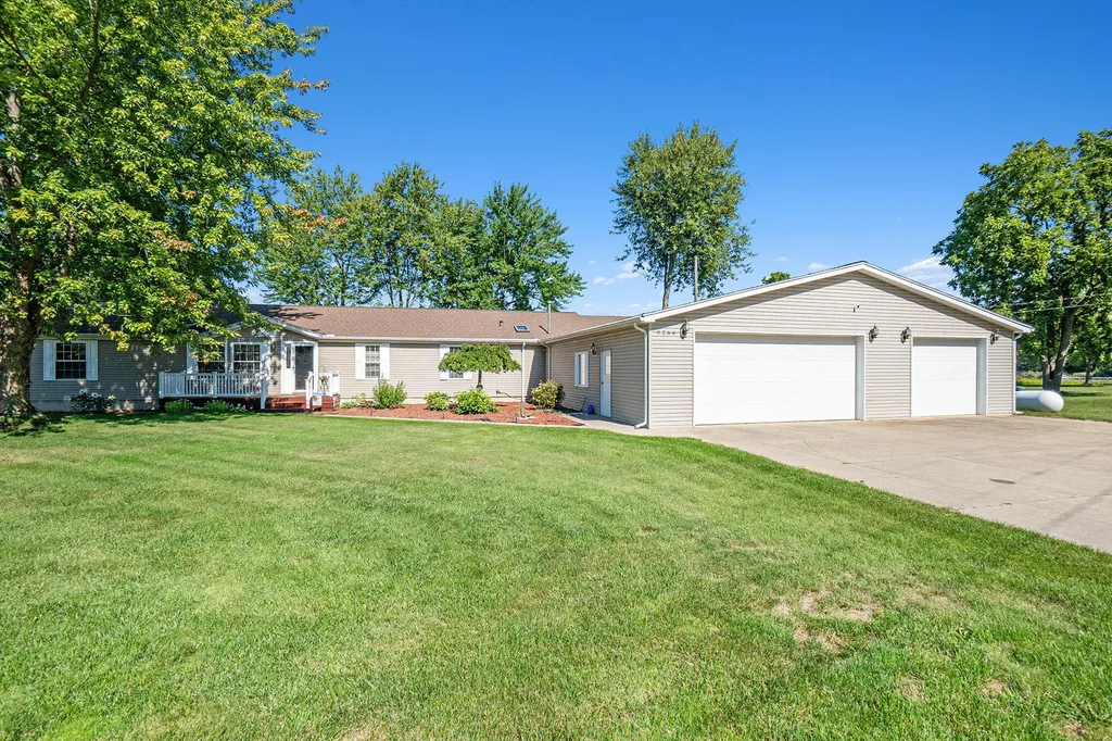 9266 E Francis Road Newfield Township MI 49421