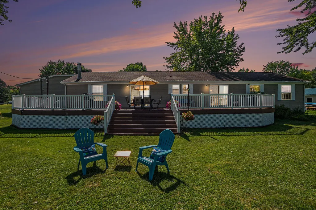 9266 E Francis Road Newfield Township MI 49421