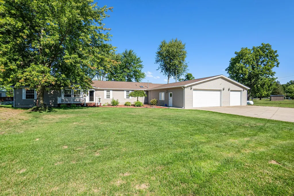 9266 E Francis Road Newfield Township MI 49421