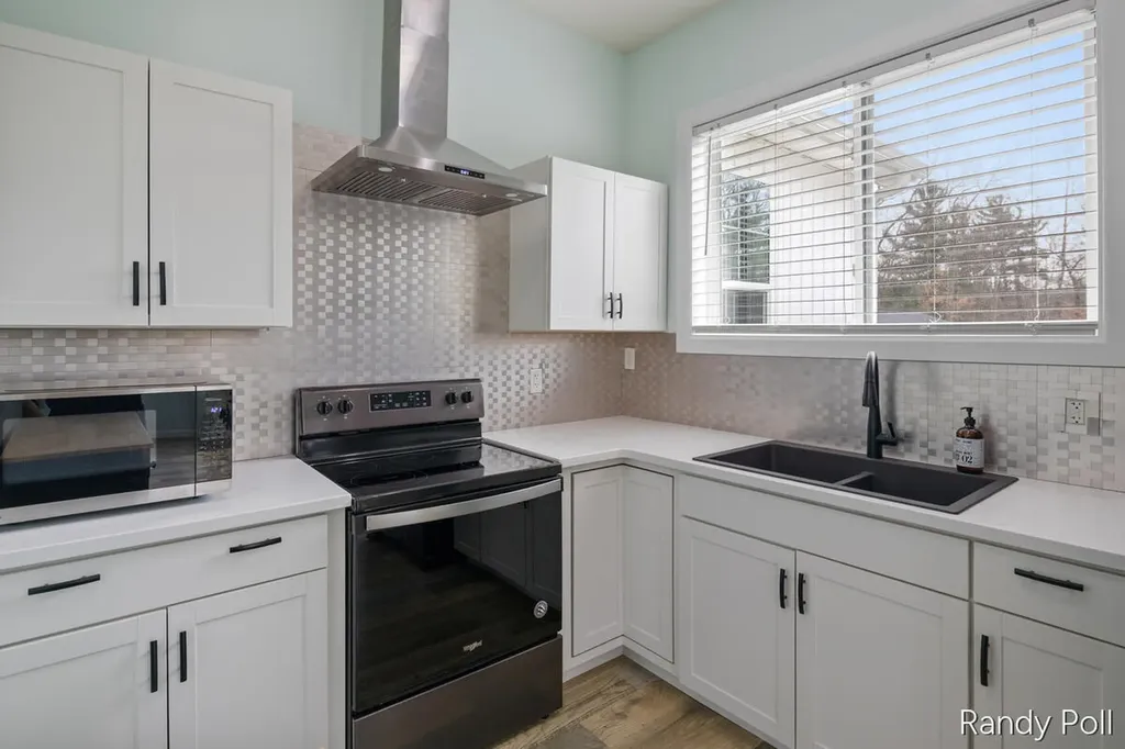 5904 E Division Street Croton Township MI 49337