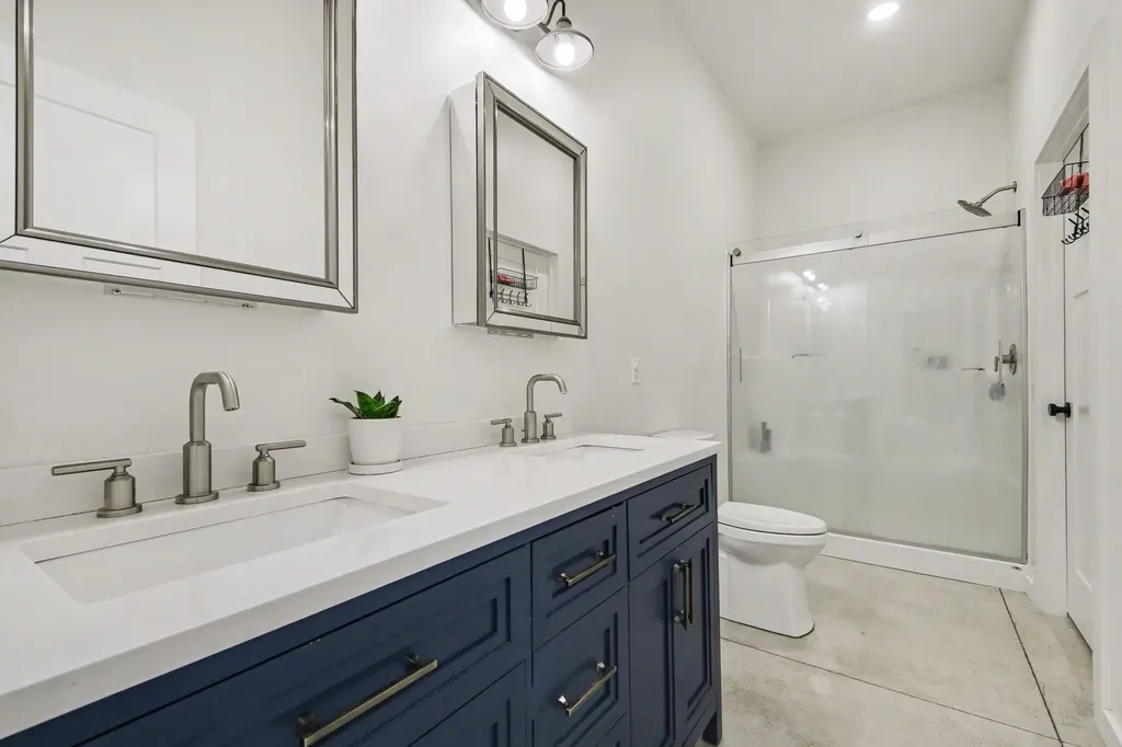 419 S Juniper Street NE Unknown City MI 48829