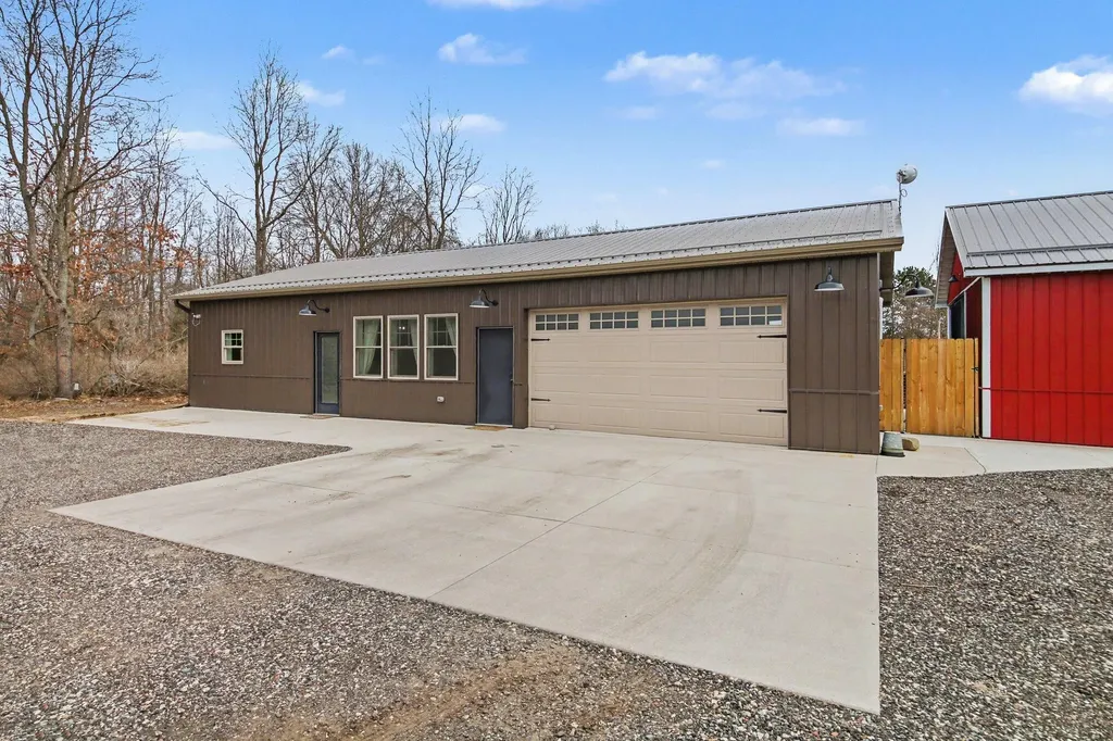 419 S Juniper Street NE Unknown City MI 48829