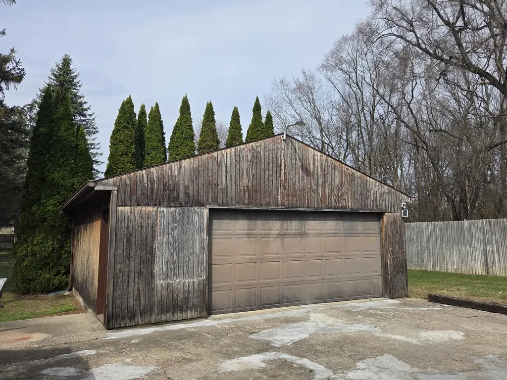 232 Bender Street Leoni Township MI 49202
