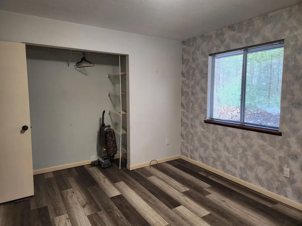 1041 Wolf Lake Drive Peacock Township MI 49304