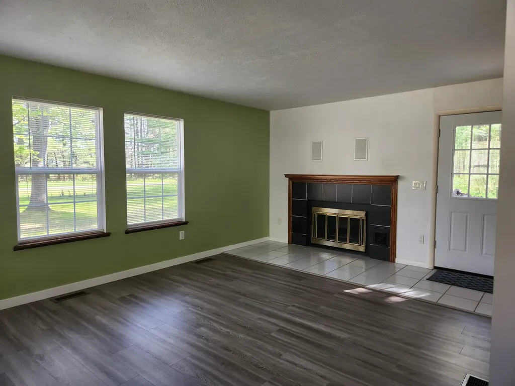 1041 Wolf Lake Drive Peacock Township MI 49304