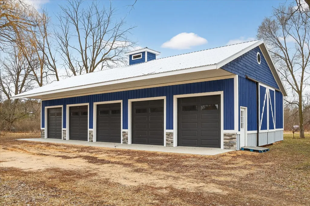 6130 N Arbogast Road Winfield Township MI 49329