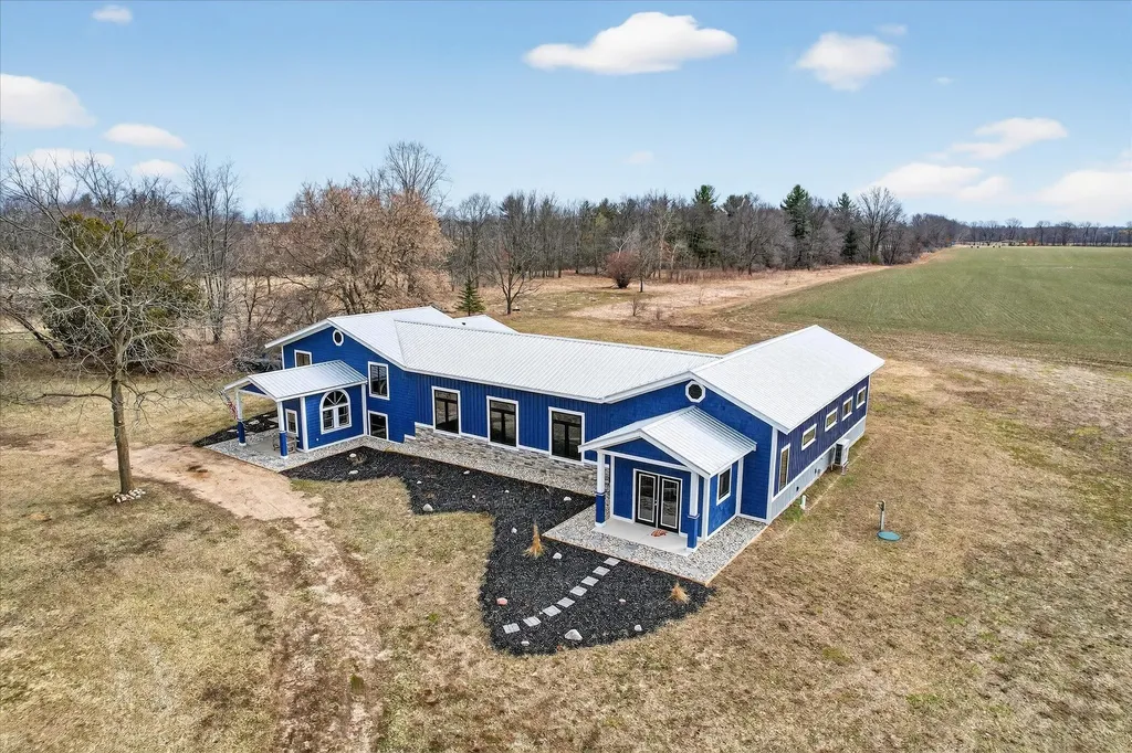 6130 N Arbogast Road Winfield Township MI 49329