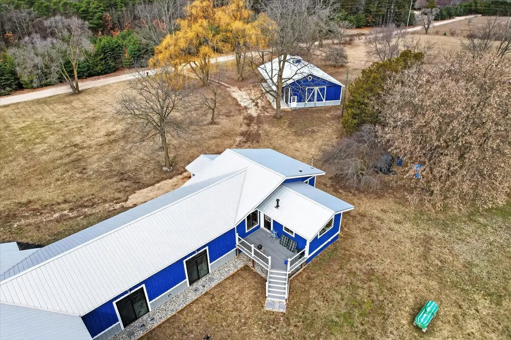 6130 N Arbogast Road Winfield Township MI 49329