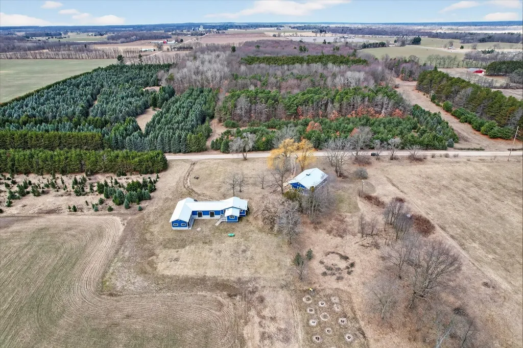 6130 N Arbogast Road Winfield Township MI 49329