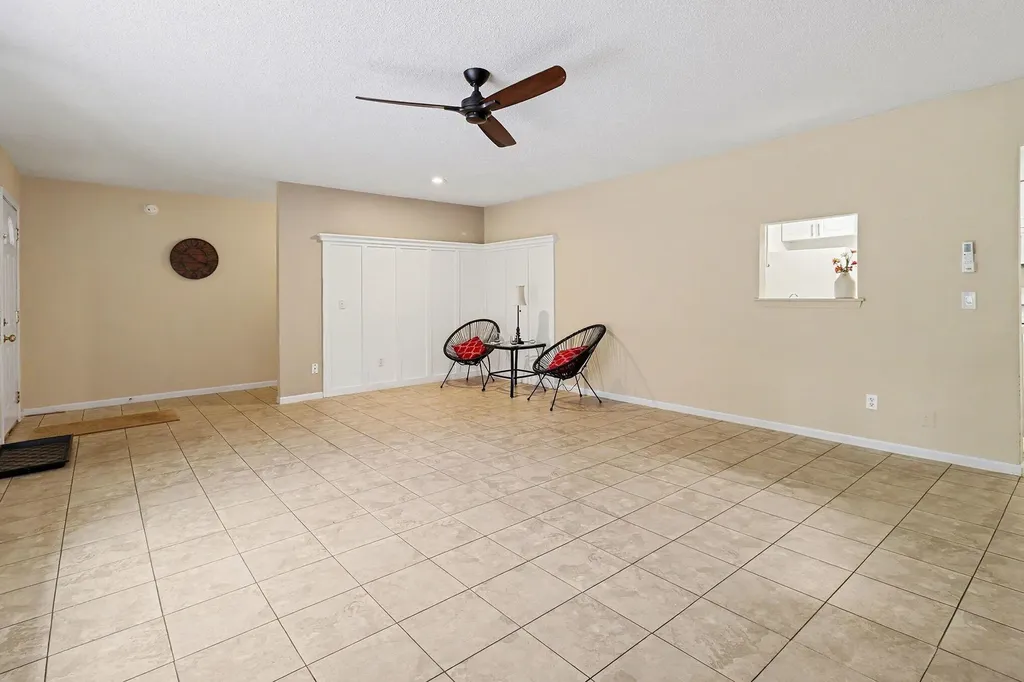 6782 White Pine Drive Morton Township MI 49346